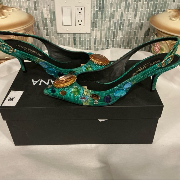 Dolce & Gabbana Emerald Green Embellished Heels - Picture 2 of 8